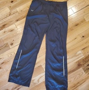 NWT medium Under Armour Lightweight Athletic Pants